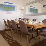 Azores Garden House - And Private - Self Access Keyboard *