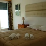 Azores Garden House - And Private - Self Access Keyboard דירה *