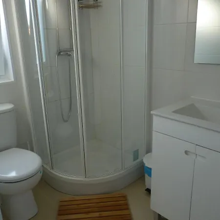 Azores Garden House - And Private - Self Access Keyboard