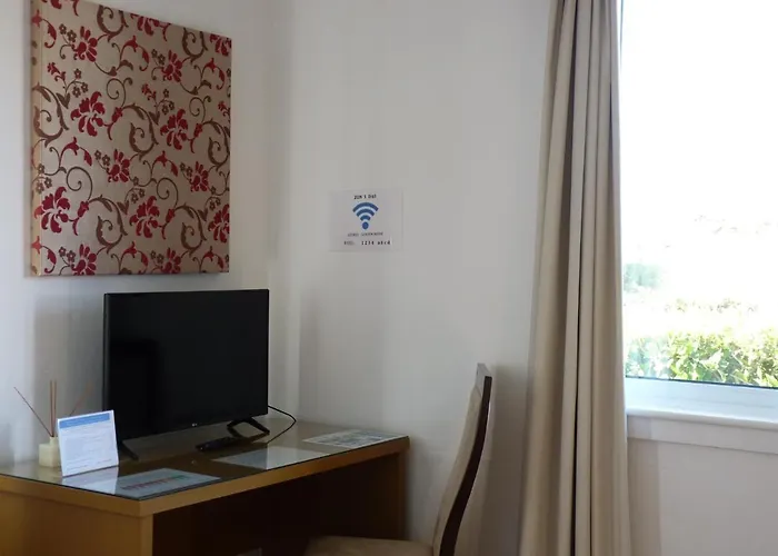 Azores Garden House - And Private - Self Access Keyboard * Ponta Delgada