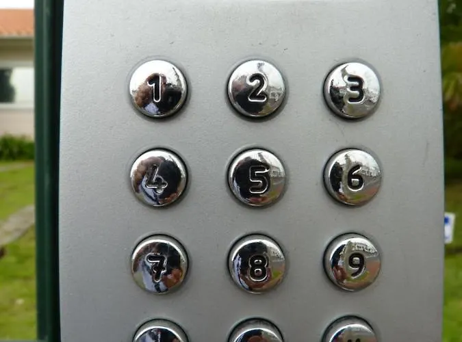 아파트 Azores Garden House - And Private - Self Access Keyboard Ponta Delgada