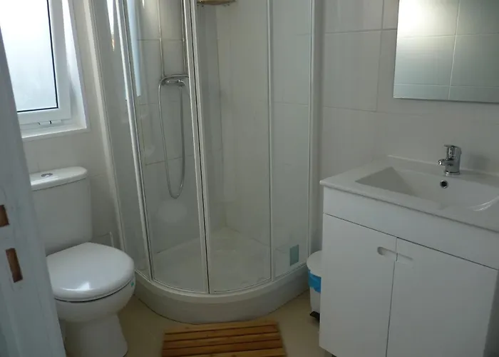 Azores Garden House - And Private - Self Access Keyboard