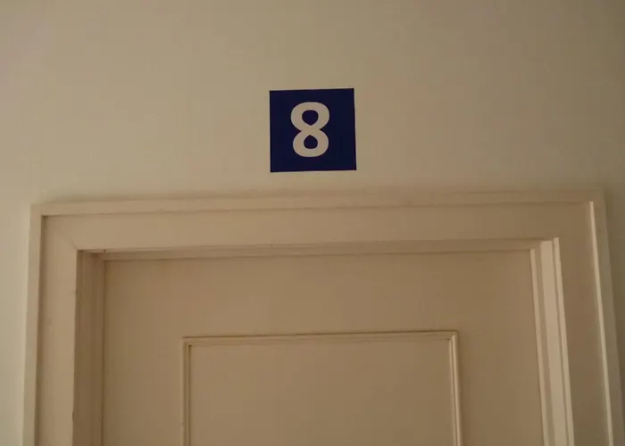 Azores Garden House - And Private - Self Access Keyboard *