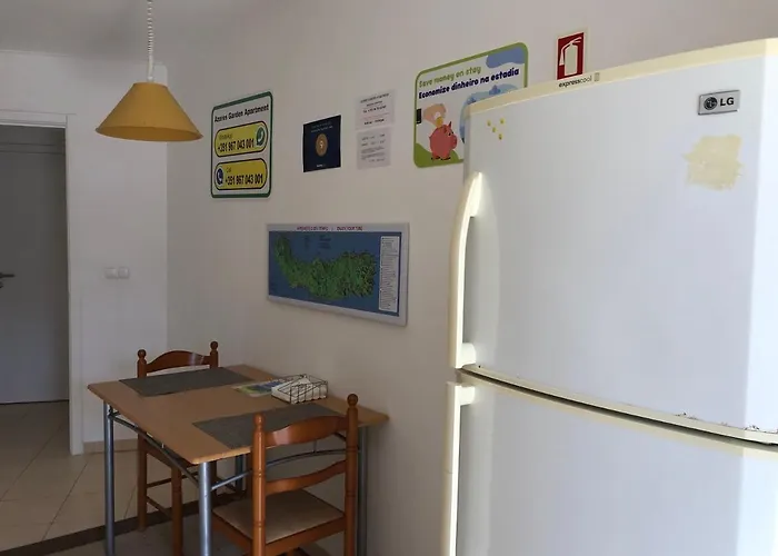 Azores Garden House - And Private - Self Access Keyboard