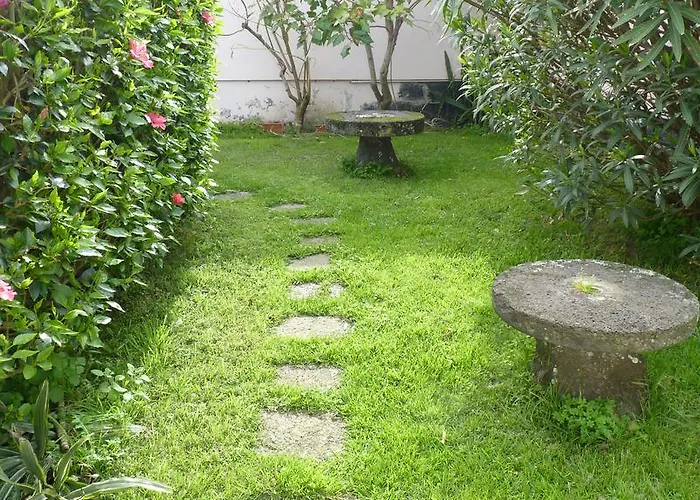 Azores Garden House - And Private - Self Access Keyboard