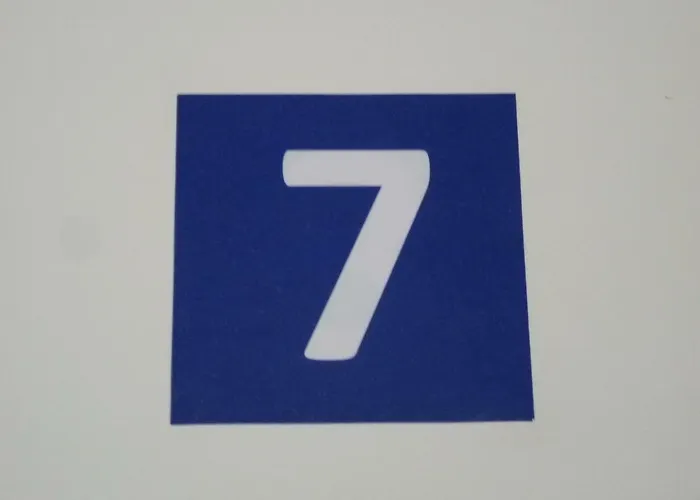 Azores Garden House - And Private - Self Access Keyboard Apartment *